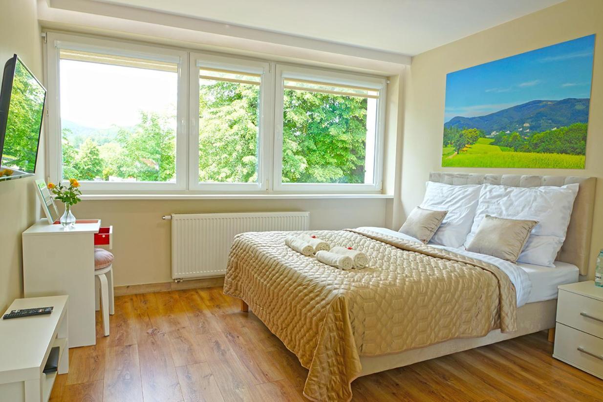 Nad Stawem Apartment Ustron Bagian luar foto