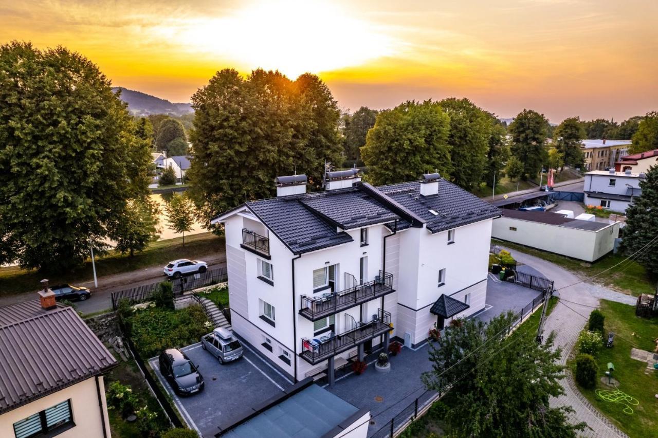 Nad Stawem Apartment Ustron Bagian luar foto