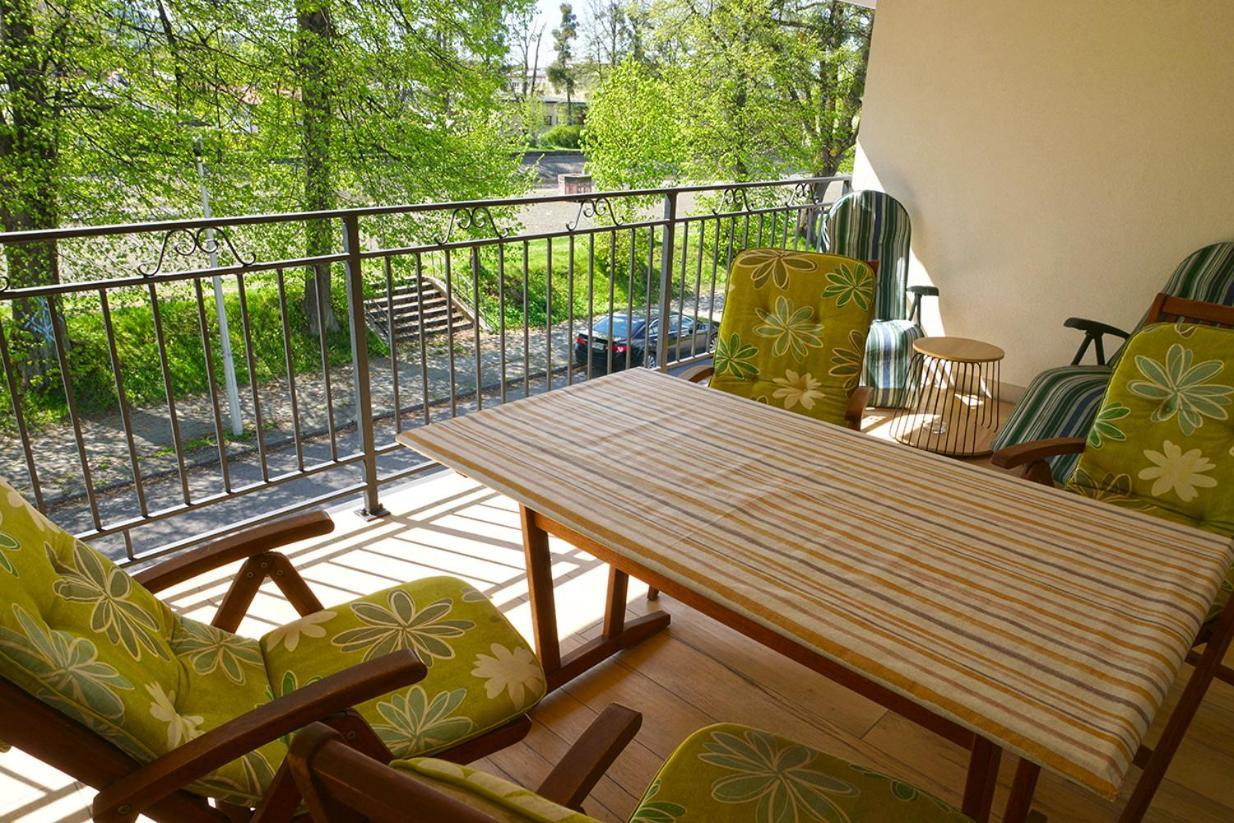 Nad Stawem Apartment Ustron Bagian luar foto
