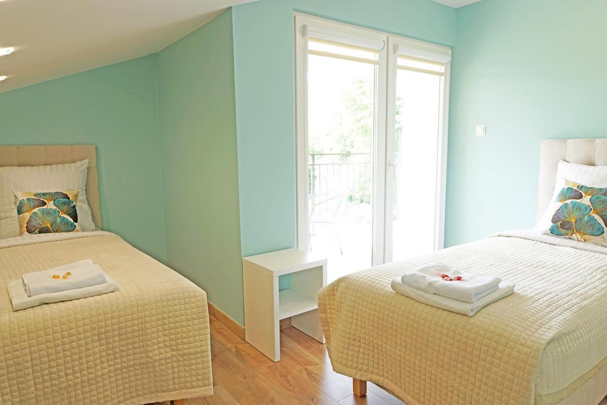 Nad Stawem Apartment Ustron Ruang foto